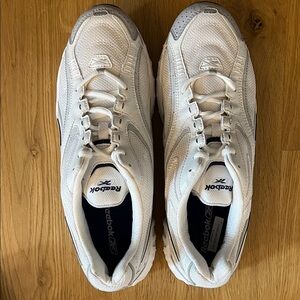 Reebok Men's White and Running Shoes